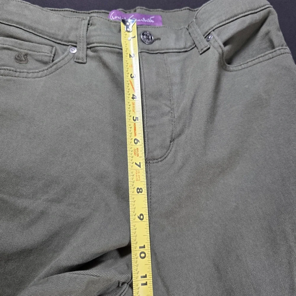 Gloria Vanderbilt Amanda High Rise Tapered Jeans Olive Green‎ Womens Size 8